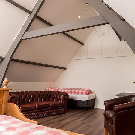 Beneden Sas Country house *