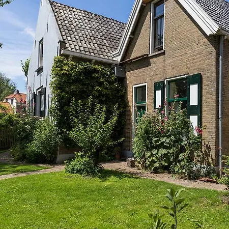 Beneden Sas Country house *