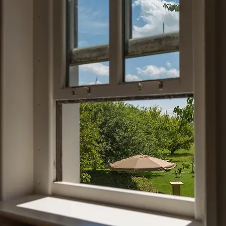 Beneden Sas Country house