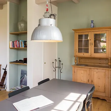 Beneden Sas Steenbergen (North Brabant)
