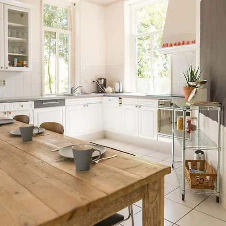 Country house Beneden Sas *