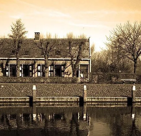 Country house Beneden Sas