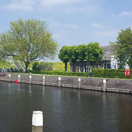 Country house Beneden Sas Steenbergen (North Brabant)