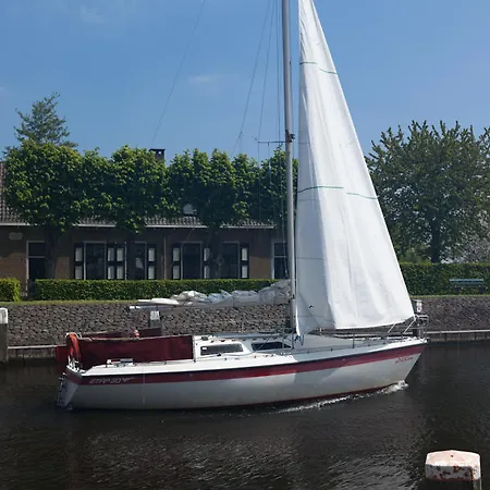 Beneden Sas Steenbergen (North Brabant)