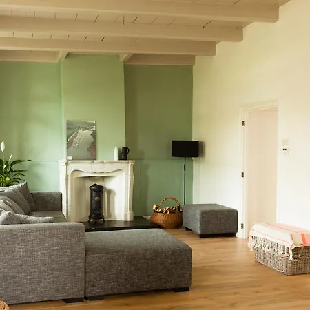 Country house Beneden Sas Steenbergen (North Brabant)